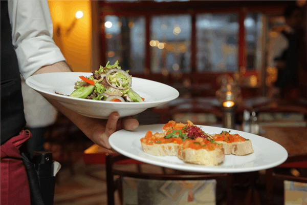 Charlie's provides top-quality catering services for holidays Christmas catering Milwaukee