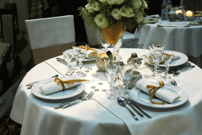 Our Milwaukee wedding catering makes your big day even sweeter Affordable Milwaukee Wedding Catering