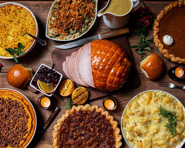 Celebrate Thanksgiving with the best catering company in Milwaukee WI Thanksgiving catering in Milwaukee WI