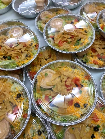 Stay productive over lunch with delicious boxed lunches from Charlie's Catering Business lunch catering in Milwaukee